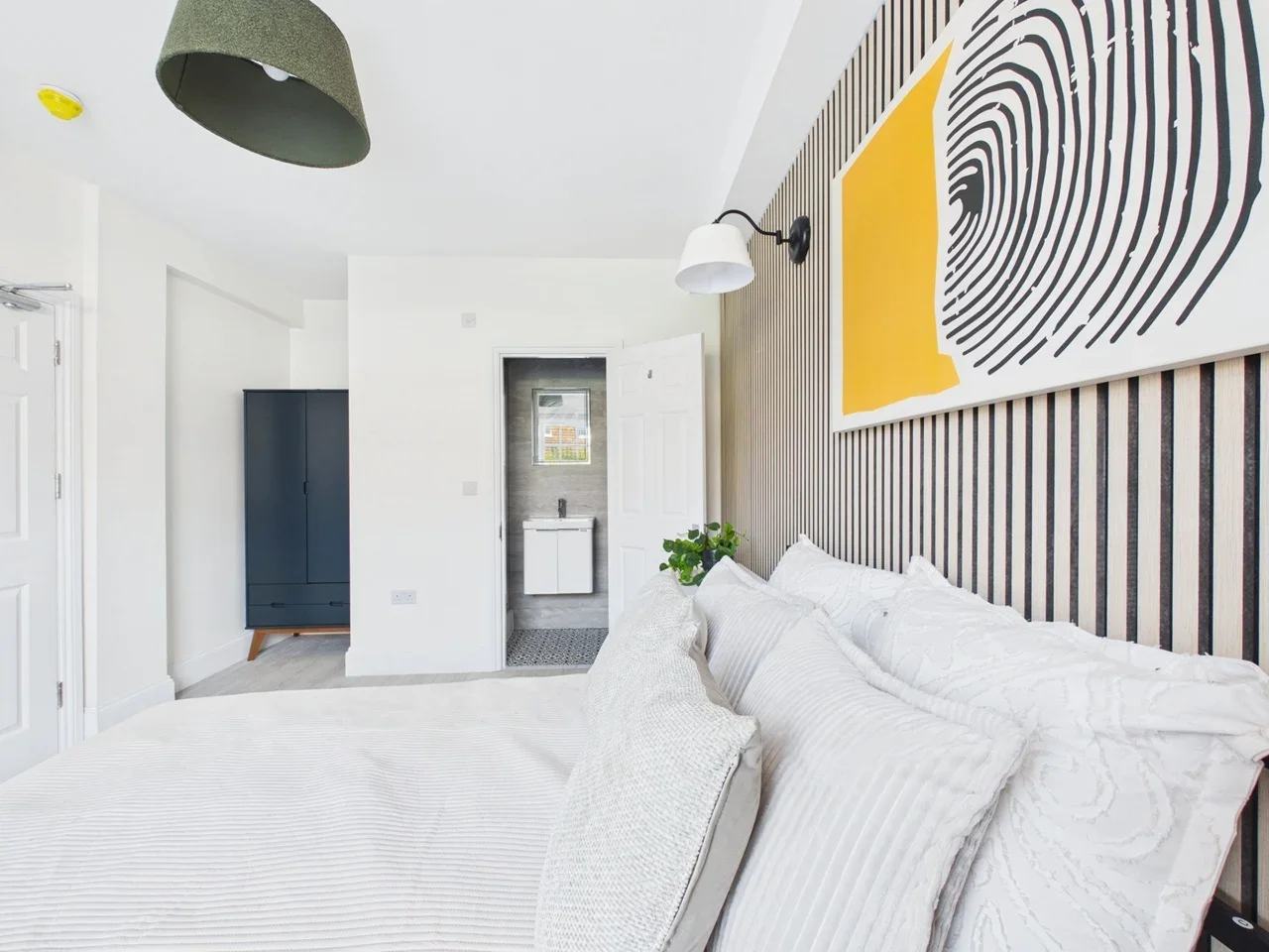 Room Braybrook Street in Greater London