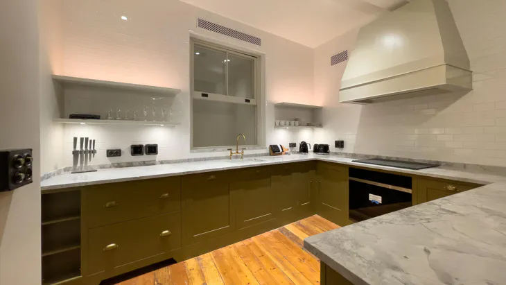 Flat Oxford Street in City of Westminster