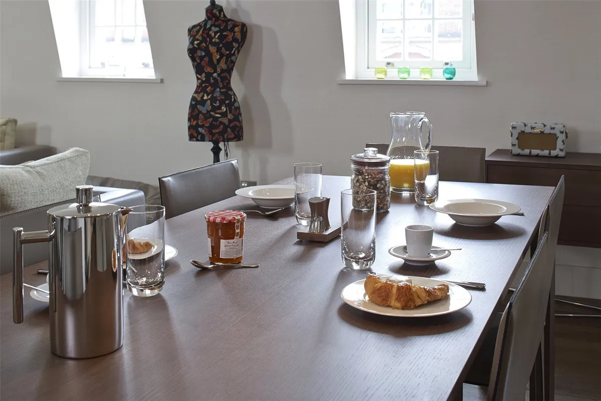 Flat Brompton Road in Greater London