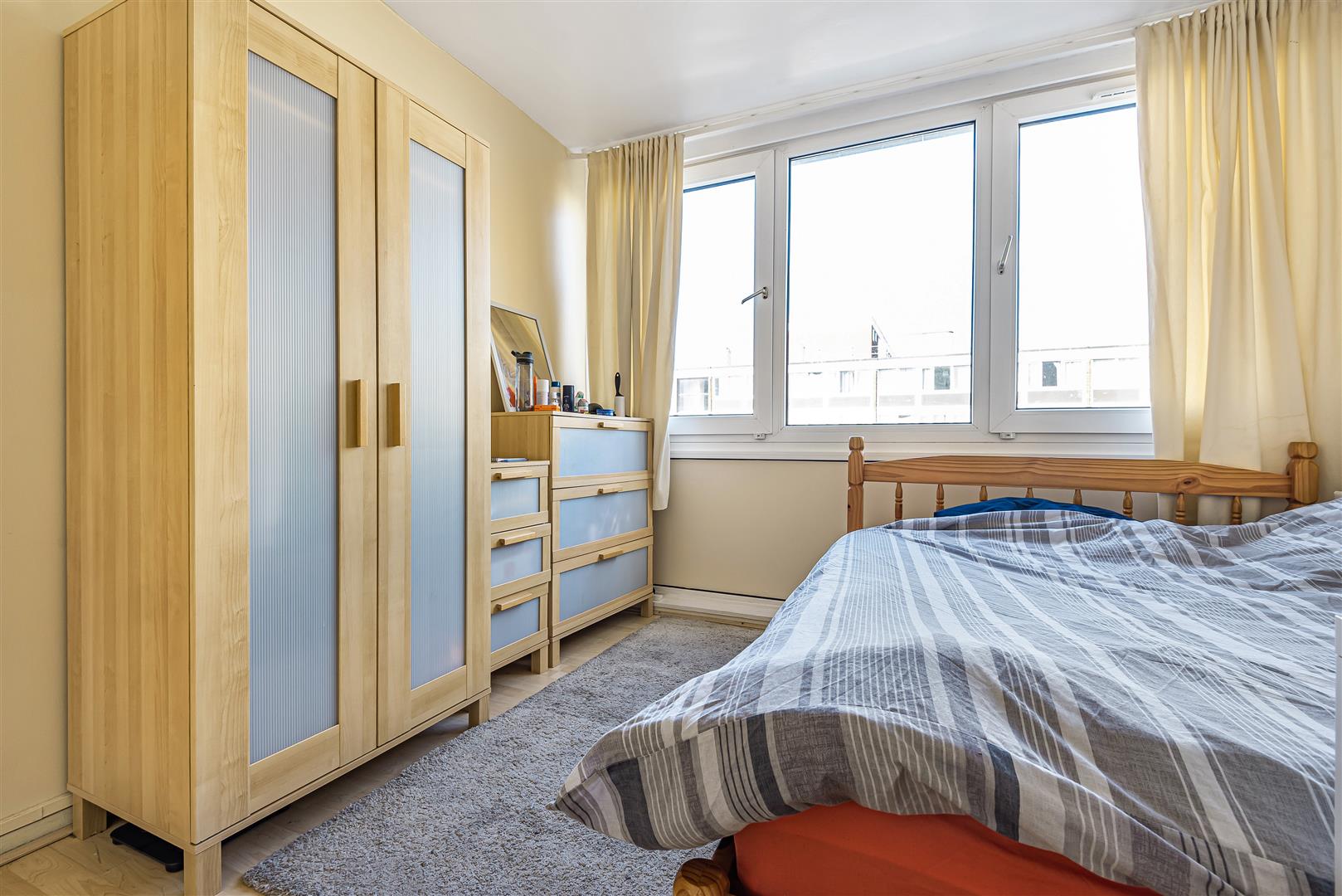 Flat Sherfield Gardens in Greater London