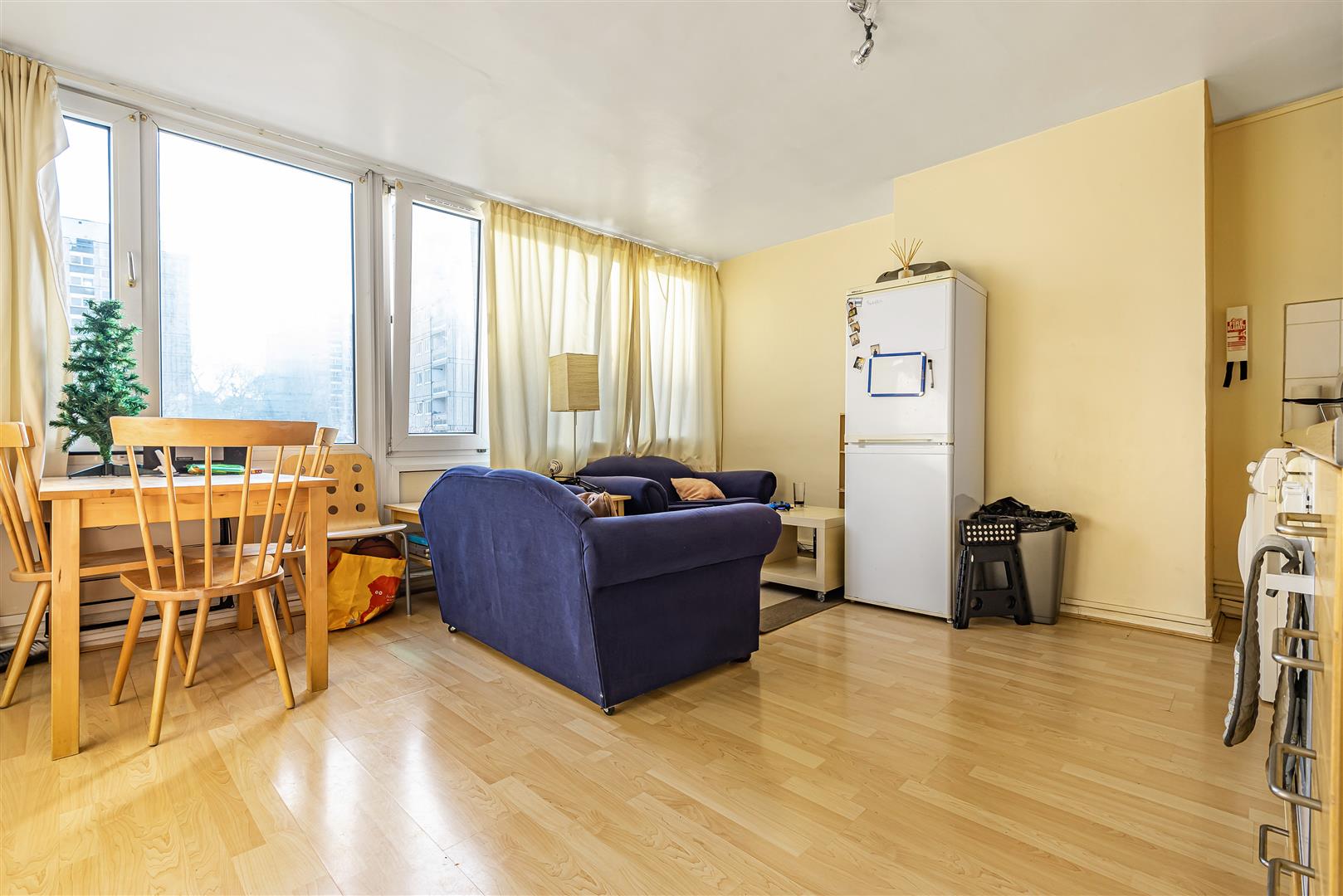 Flat Sherfield Gardens in Greater London