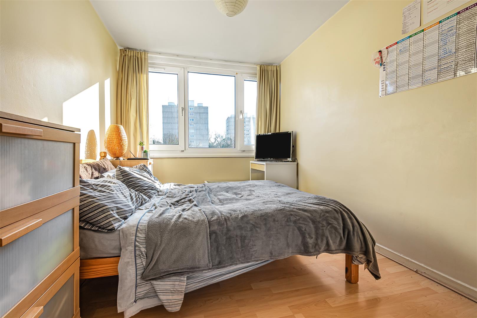 Flat Sherfield Gardens in Greater London