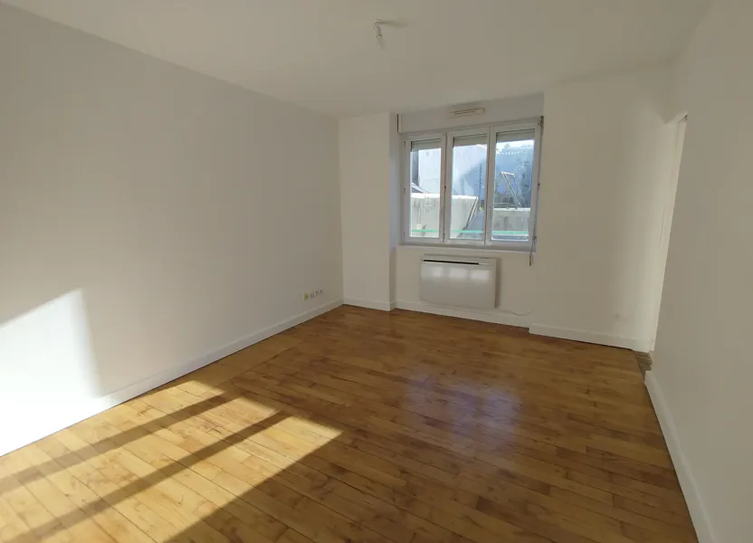 Flat Rue de la Source in Brest