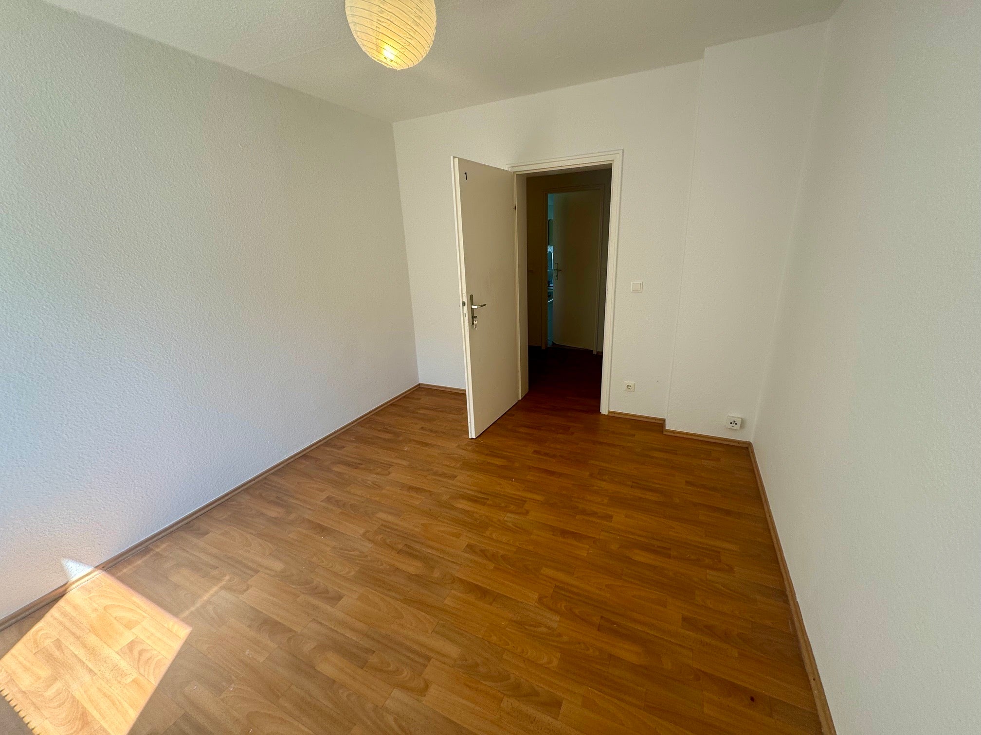 Zimmer Karl-Scharfenberg-Straße in Salzgitter