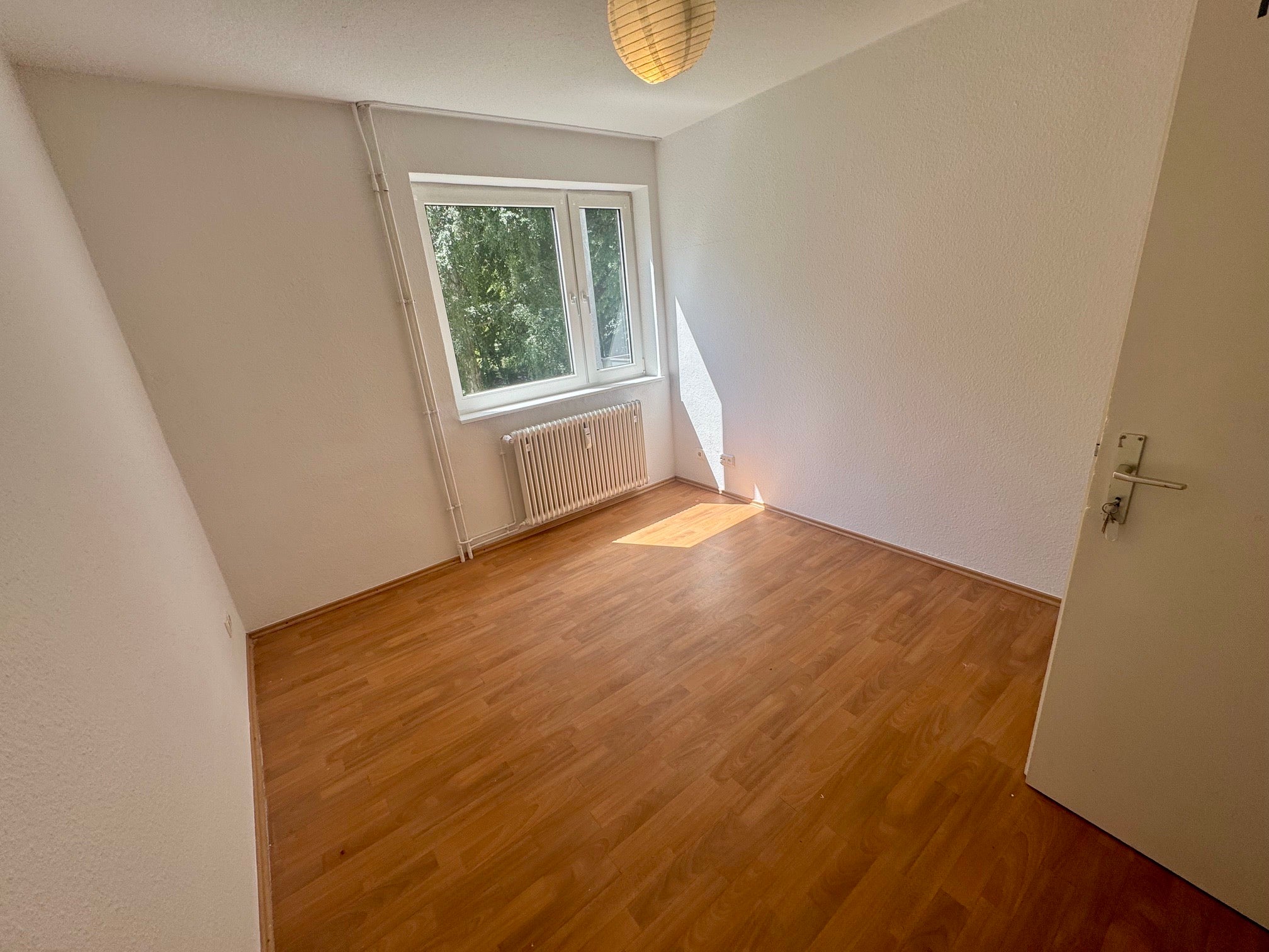 Zimmer Karl-Scharfenberg-Straße in Salzgitter
