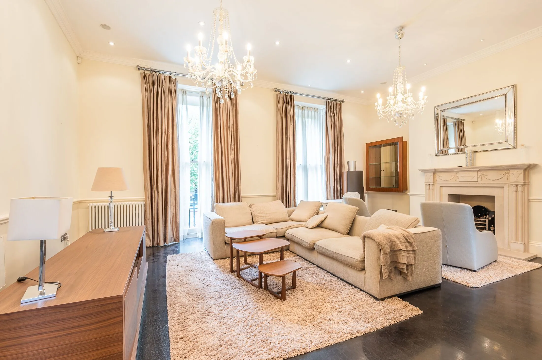 Flat Gloucester Place in City of Westminster