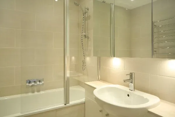 Flat Prince of Wales Terrace in Greater London