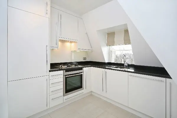Flat Prince of Wales Terrace in Greater London