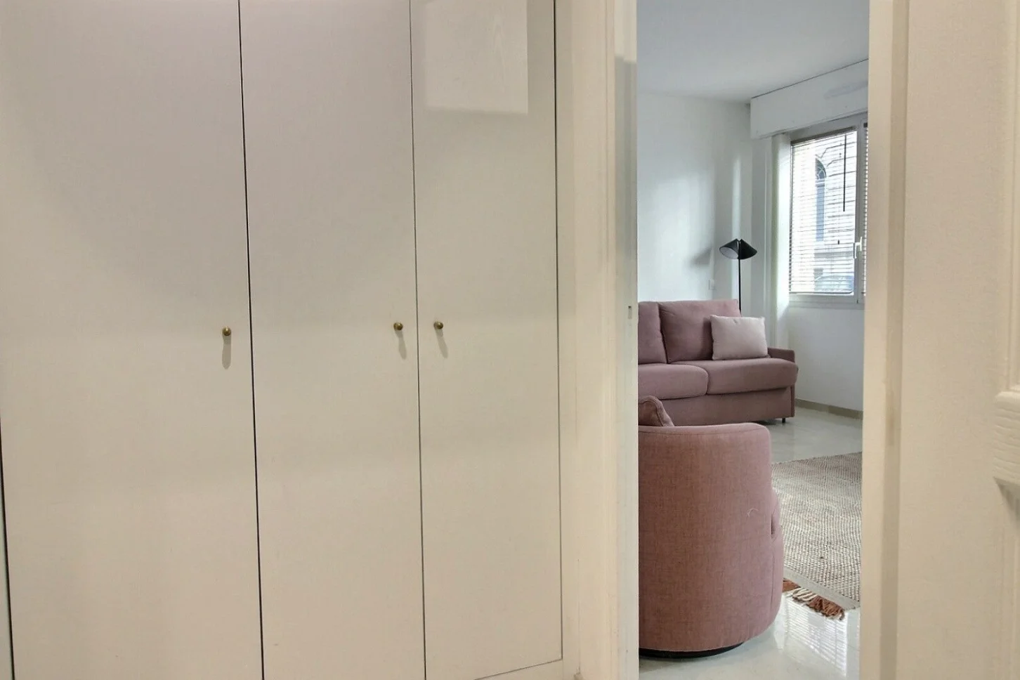 Flat Rue Léonard de Vinci in Paris