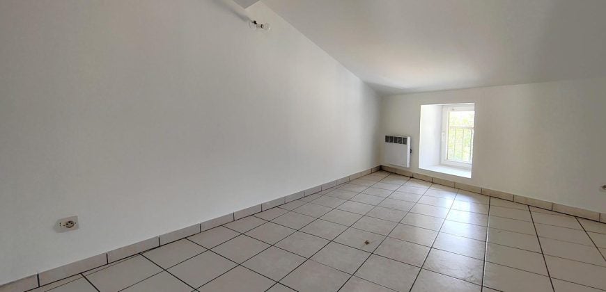 Flat Rue Honoré Pététin in Givors