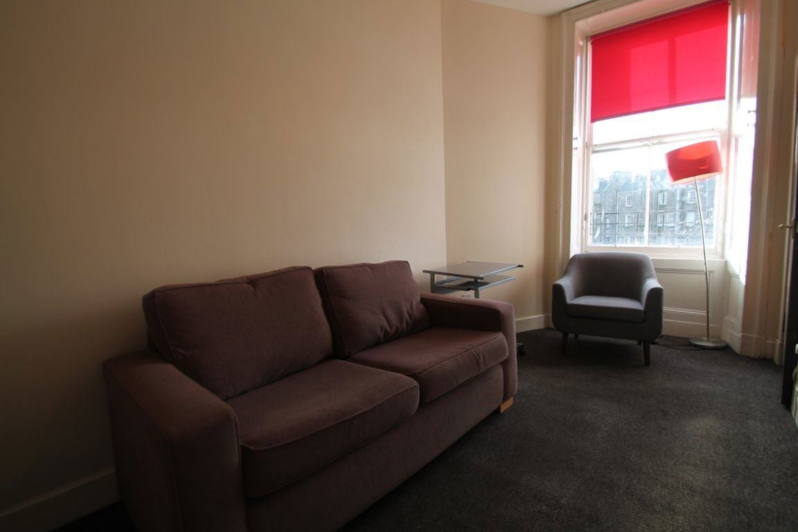 Room Commercial Street in Dundee