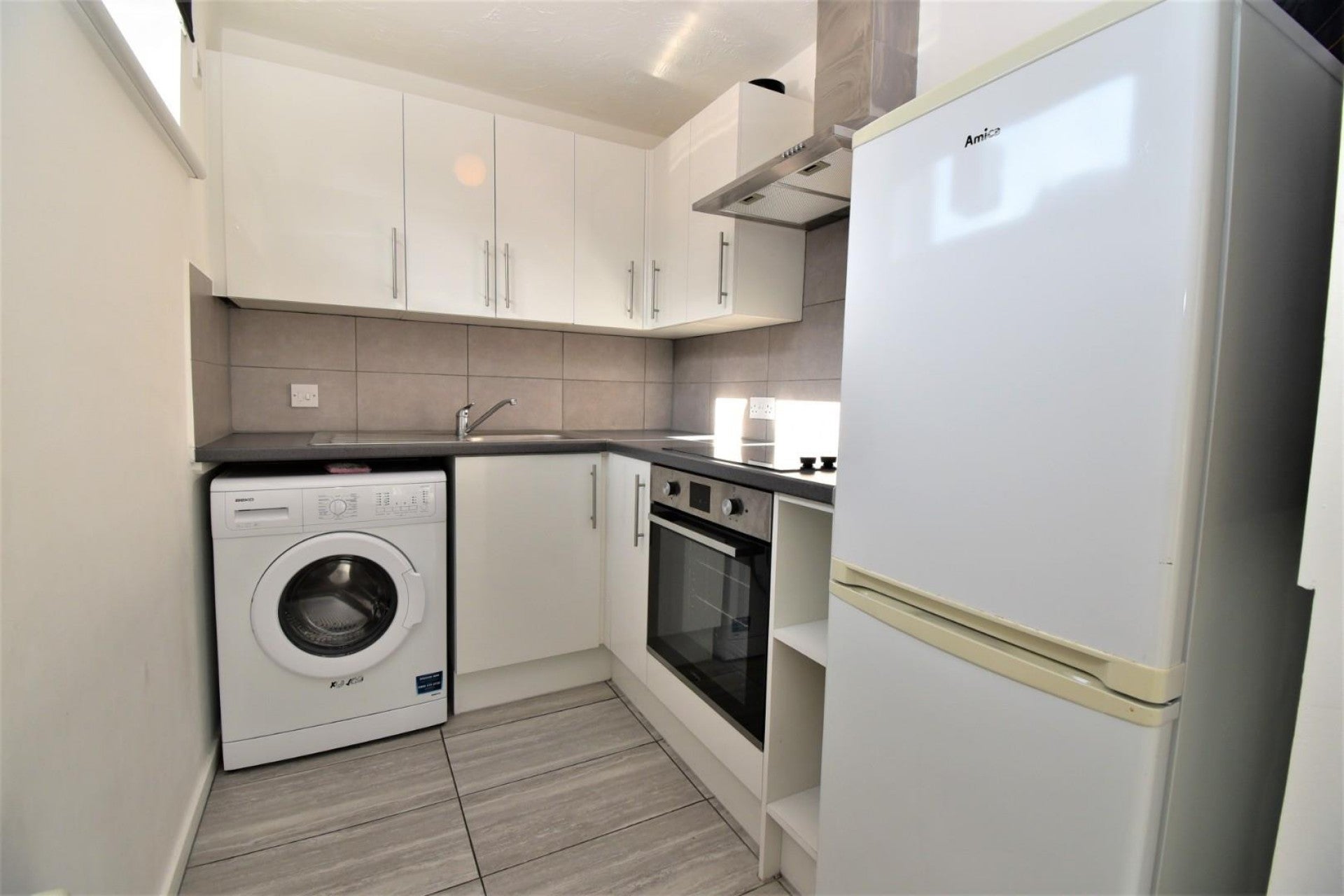 Flat Knowles Close in Greater London