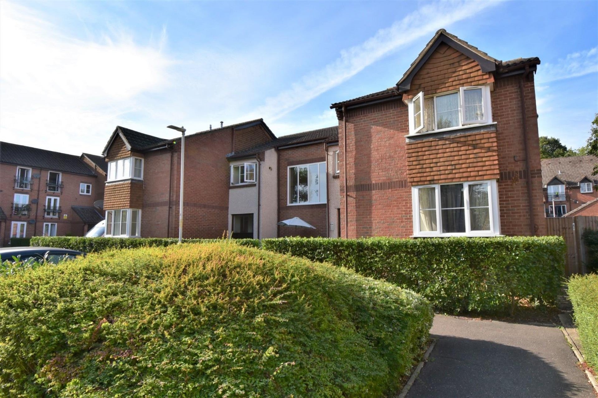 Flat Knowles Close in Greater London