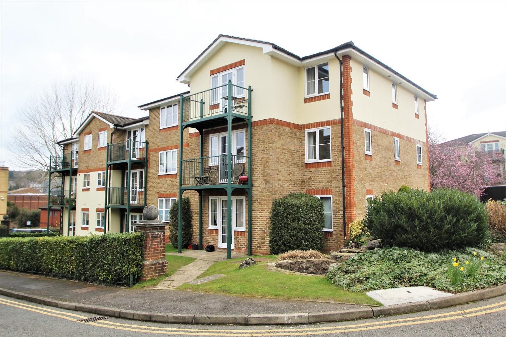 Flat Barracks Road in High Wycombe