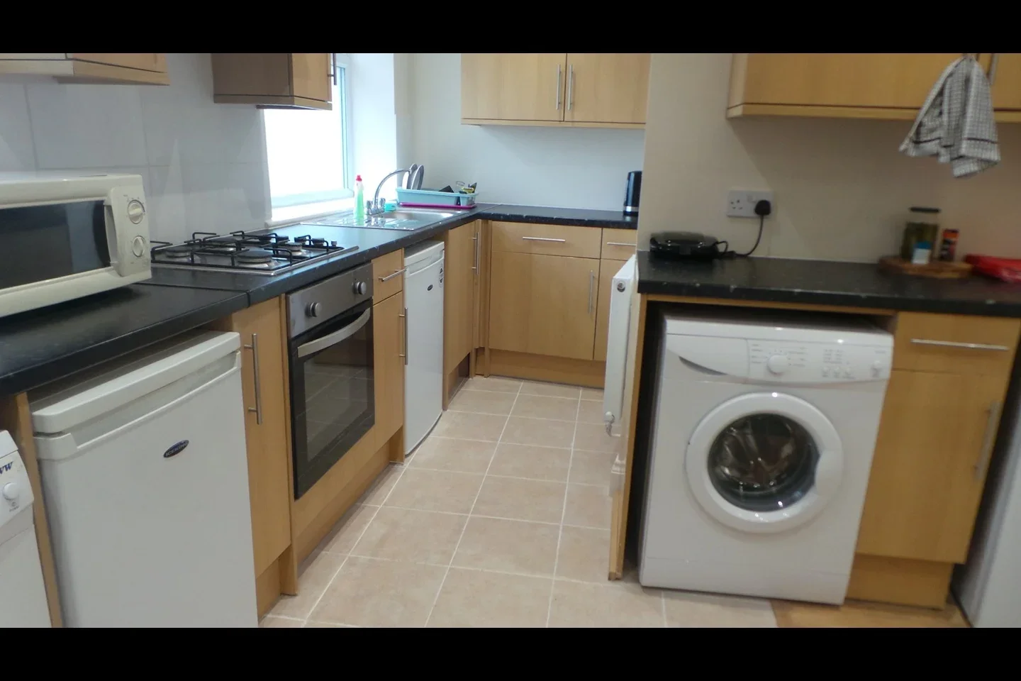 Room Vartry Road in Greater London