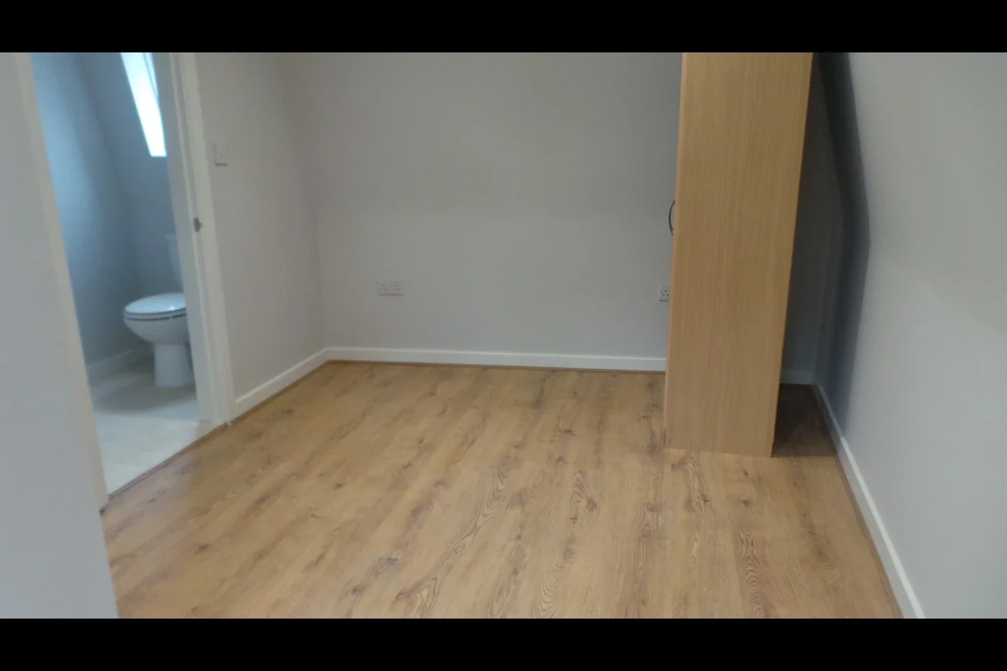 Room Vartry Road in Greater London