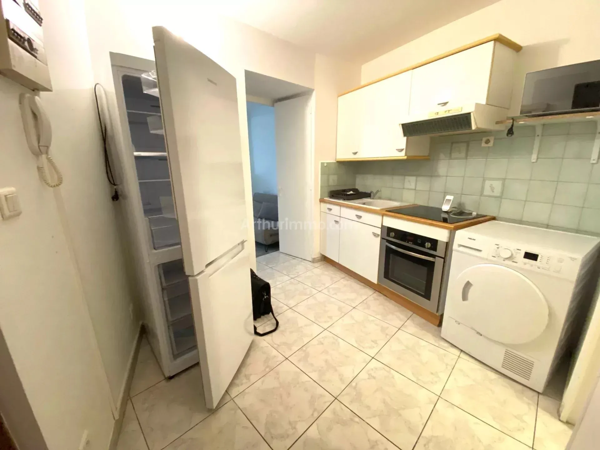 Flat Rue d'Aubagne in Marseille