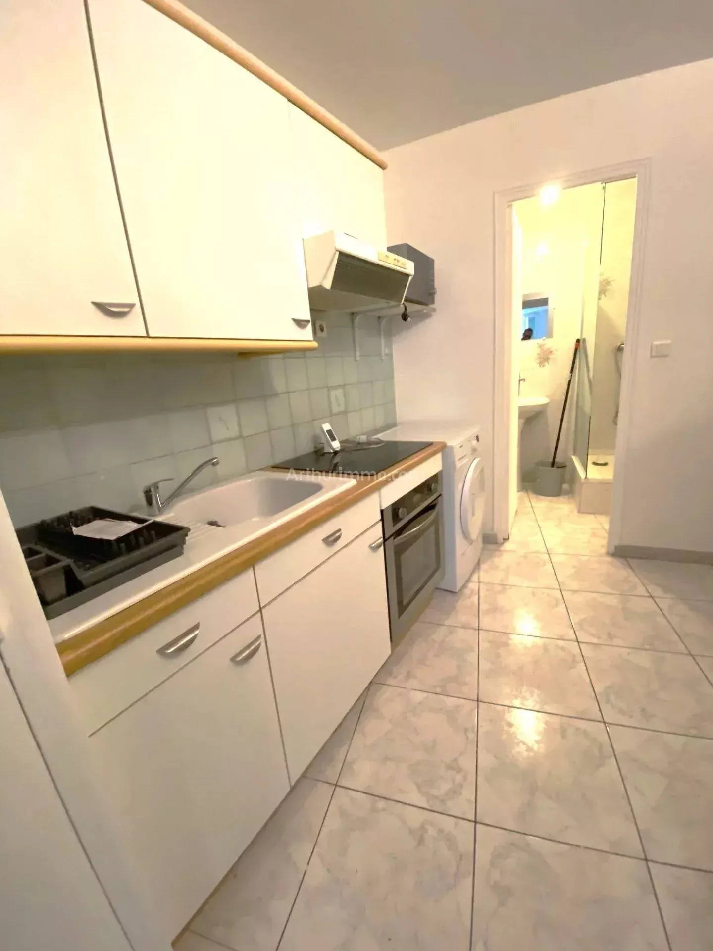 Flat Rue d'Aubagne in Marseille