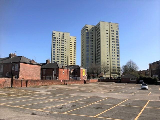 Flat Avenham Lane in Preston