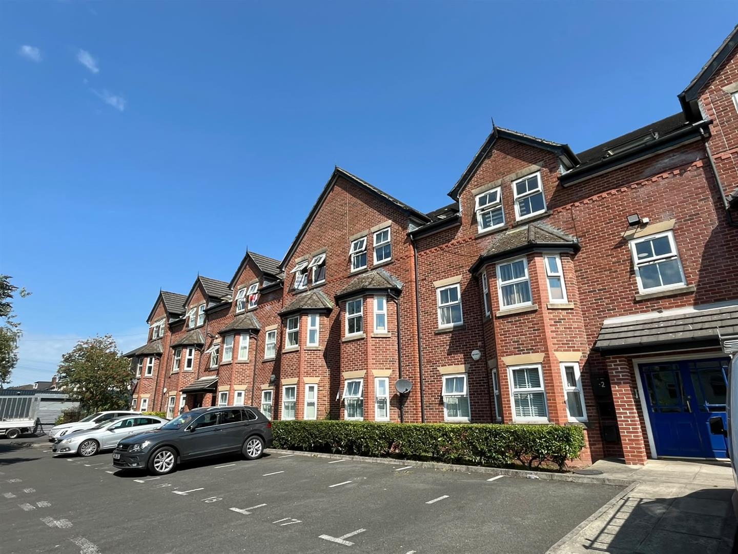 Flat Queen Street in Salford