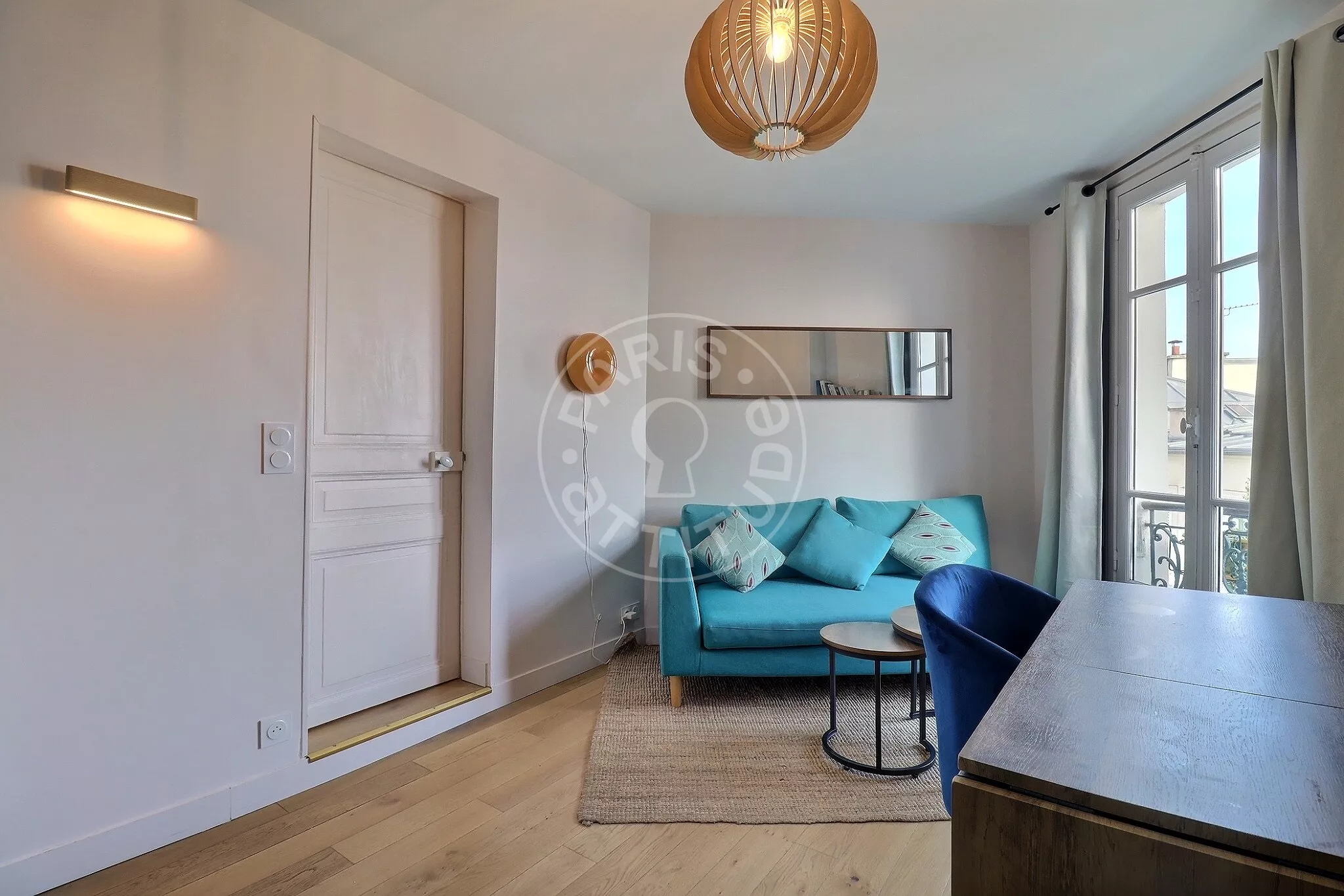 Appartement Rue du Chevalier de la Barre à Paris