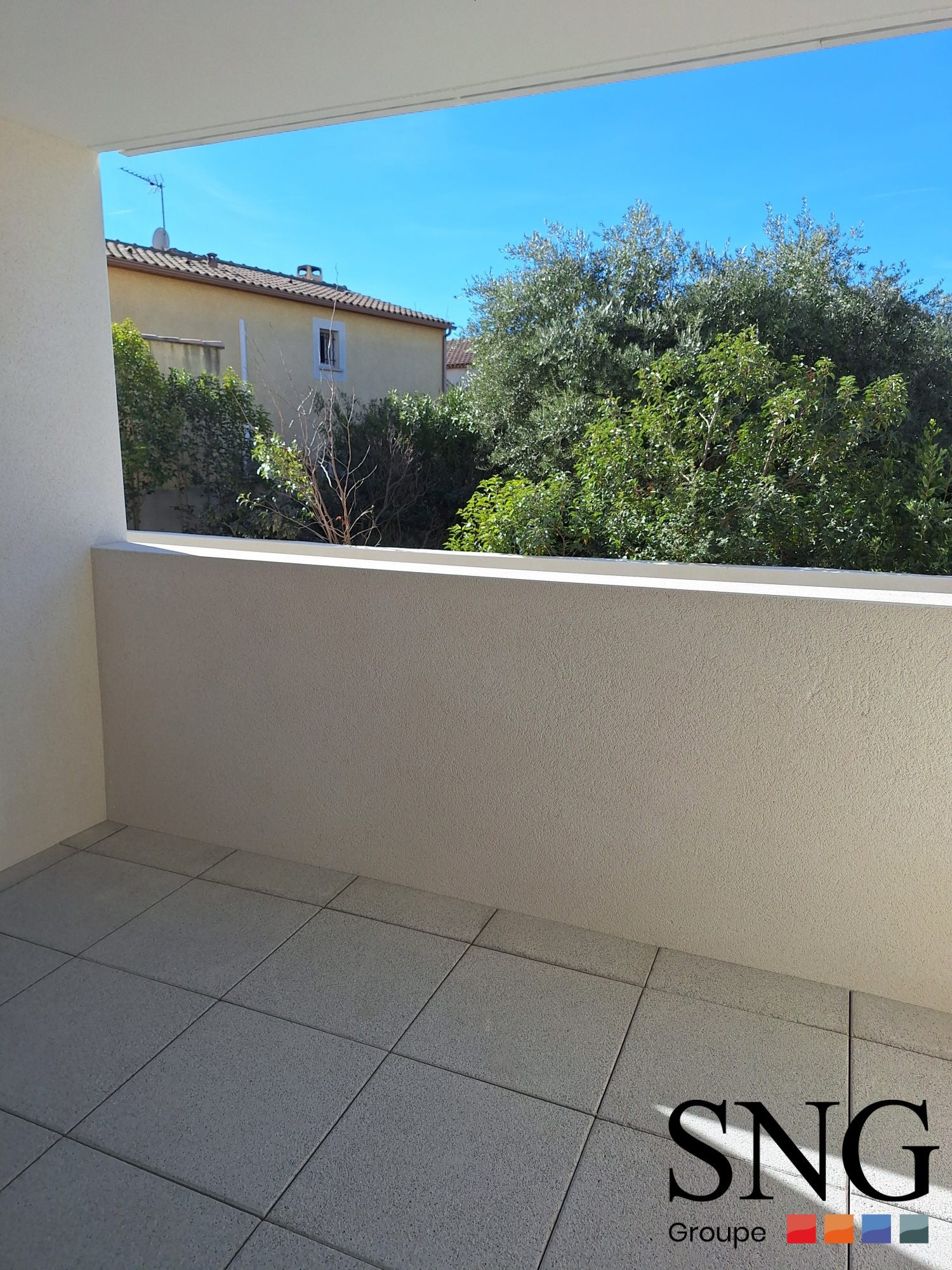 Flat Rue Jules Raimu in Nîmes