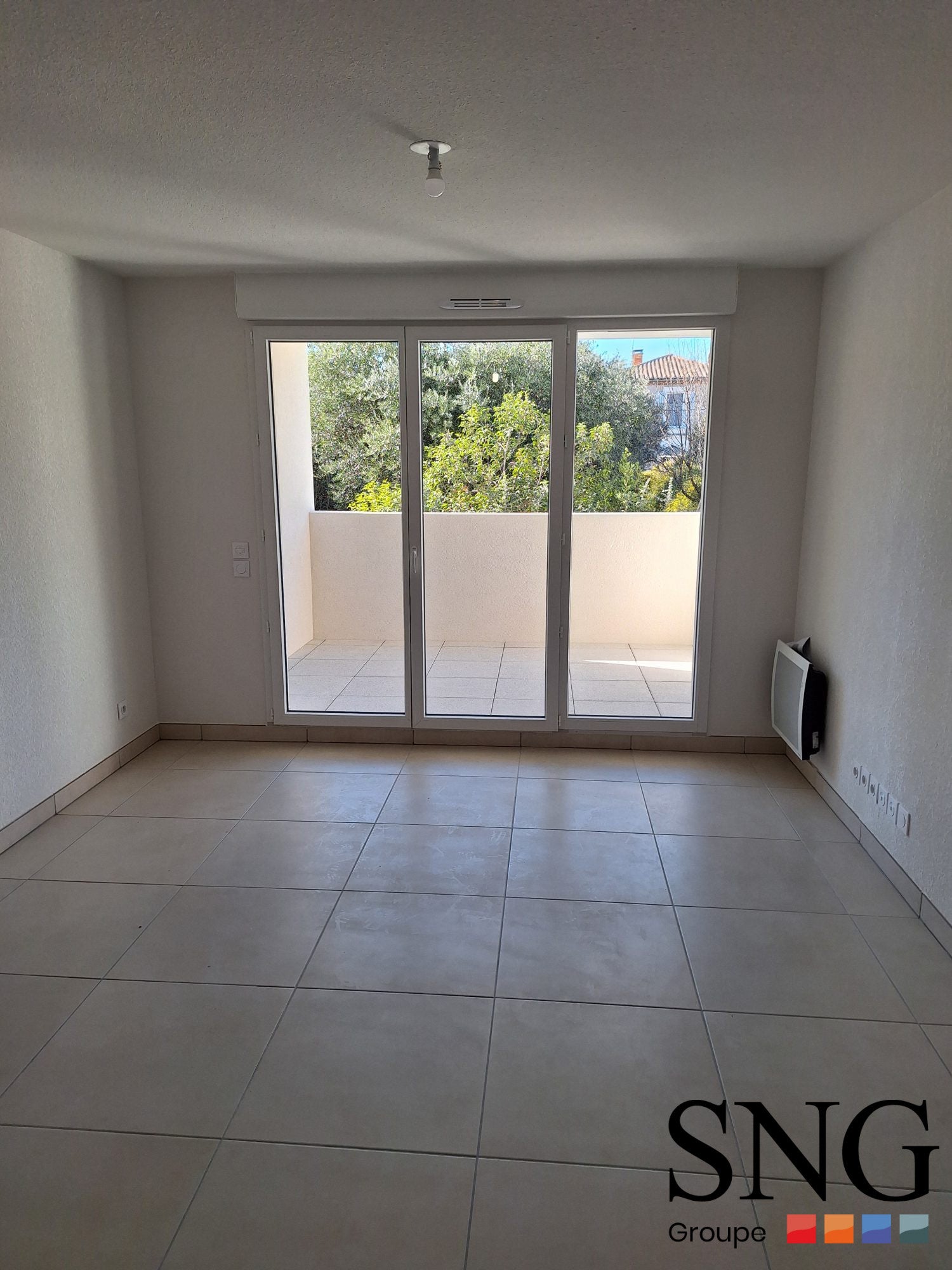 Appartement Rue Jules Raimu à Nîmes