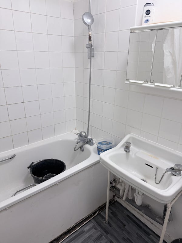 Room Clapham Manor Street in Greater London