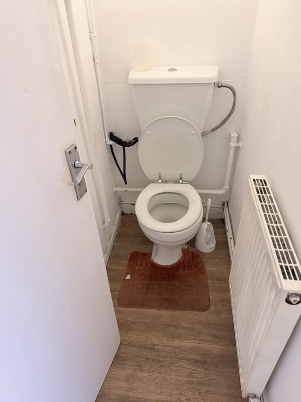 Room Clapham Manor Street in Greater London