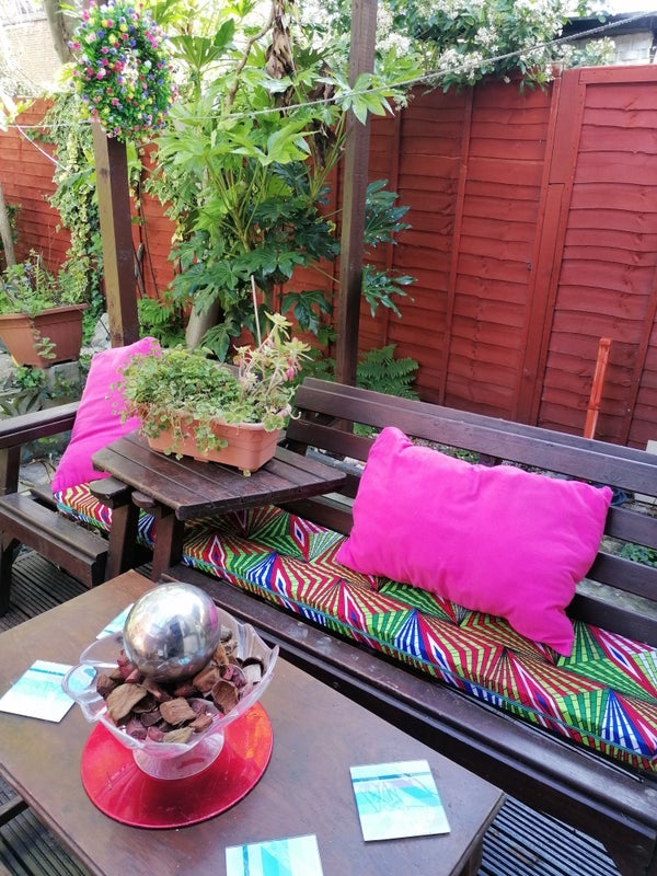 Room Honley Road in Greater London