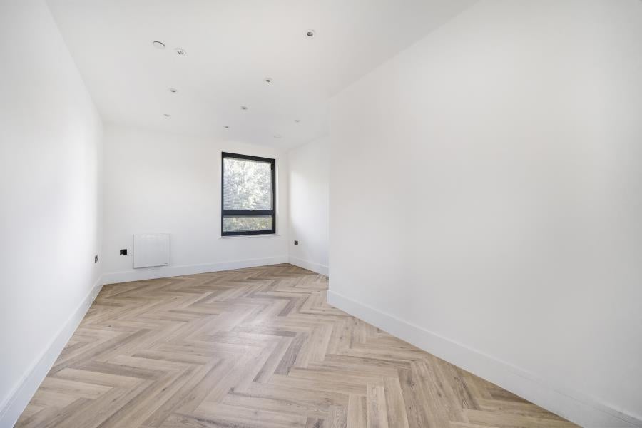 Flat Beechcroft Manor in Elmbridge