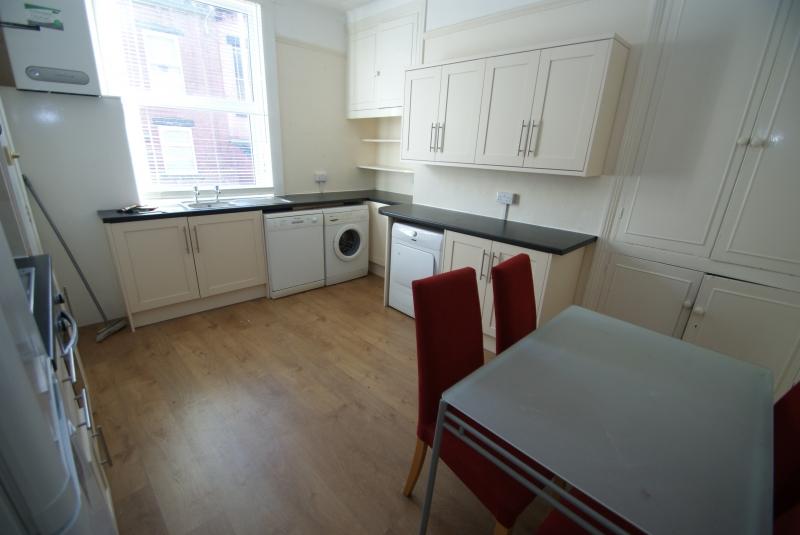 Room Cliff Mount in Leeds