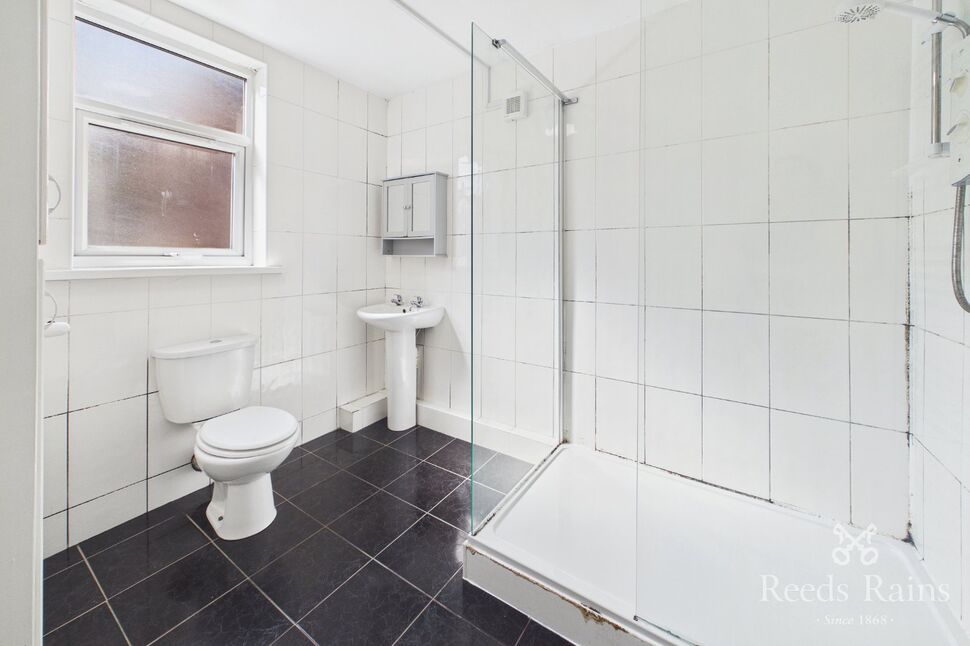 Flat Middlewood Road in Sheffield