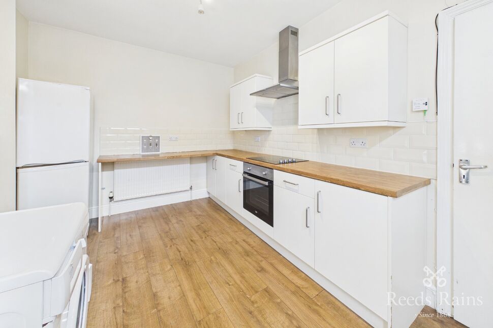Flat Middlewood Road in Sheffield