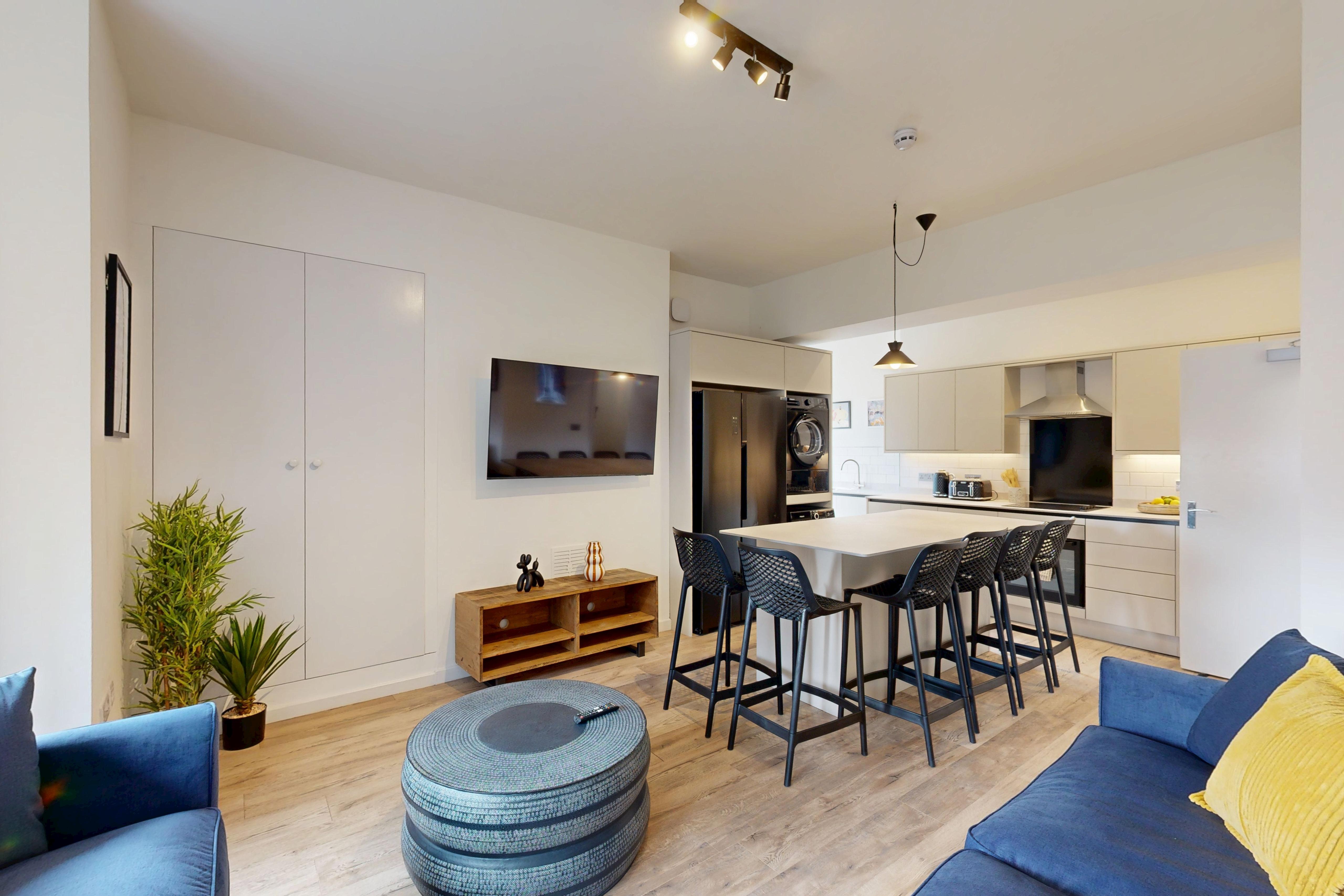 Flat Chestnut Avenue in Leeds