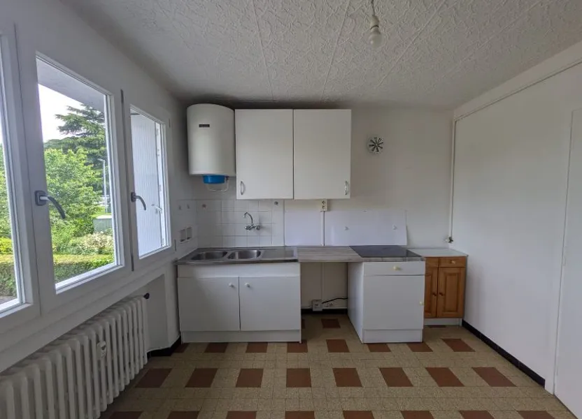 Appartement Rue Pierre Favre à Aix-les-Bains