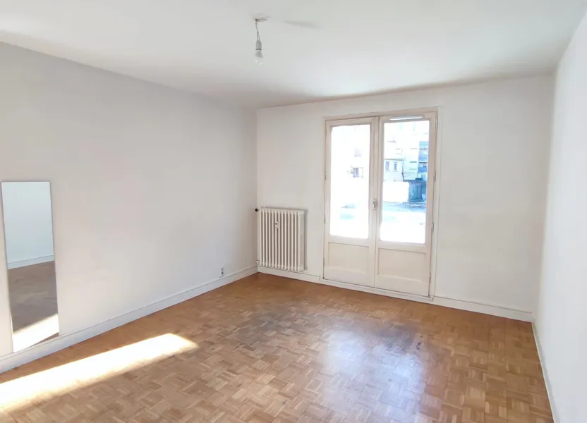 Appartement Rue Pierre Favre à Aix-les-Bains