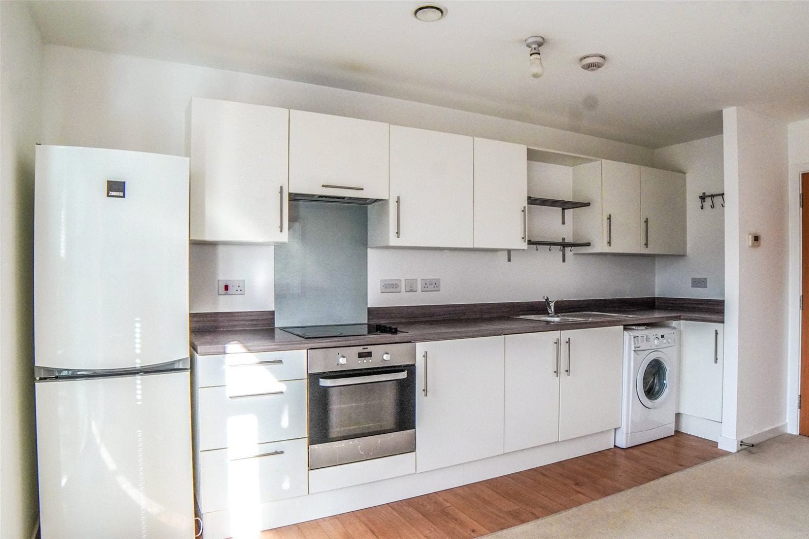 Flat Sweetman Place in Bristol