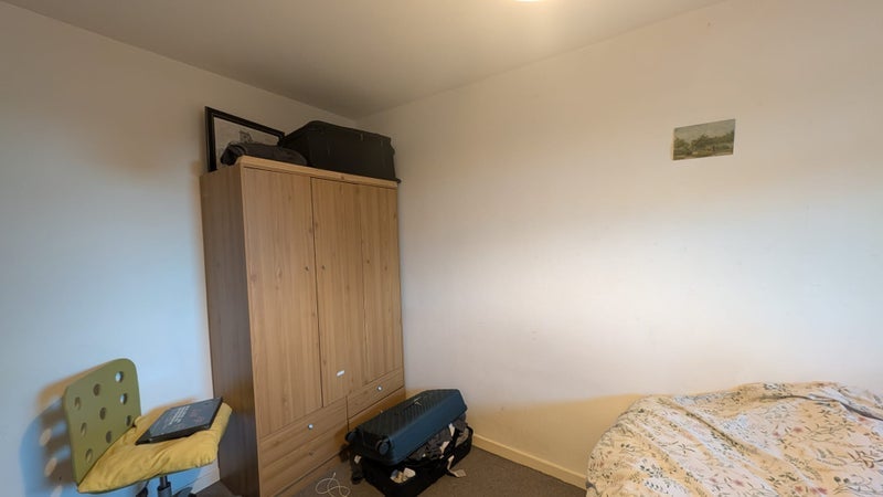 Room Crondall Street in Greater London