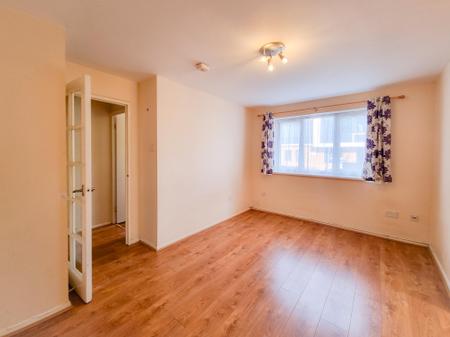 Flat Southwold Road in Watford