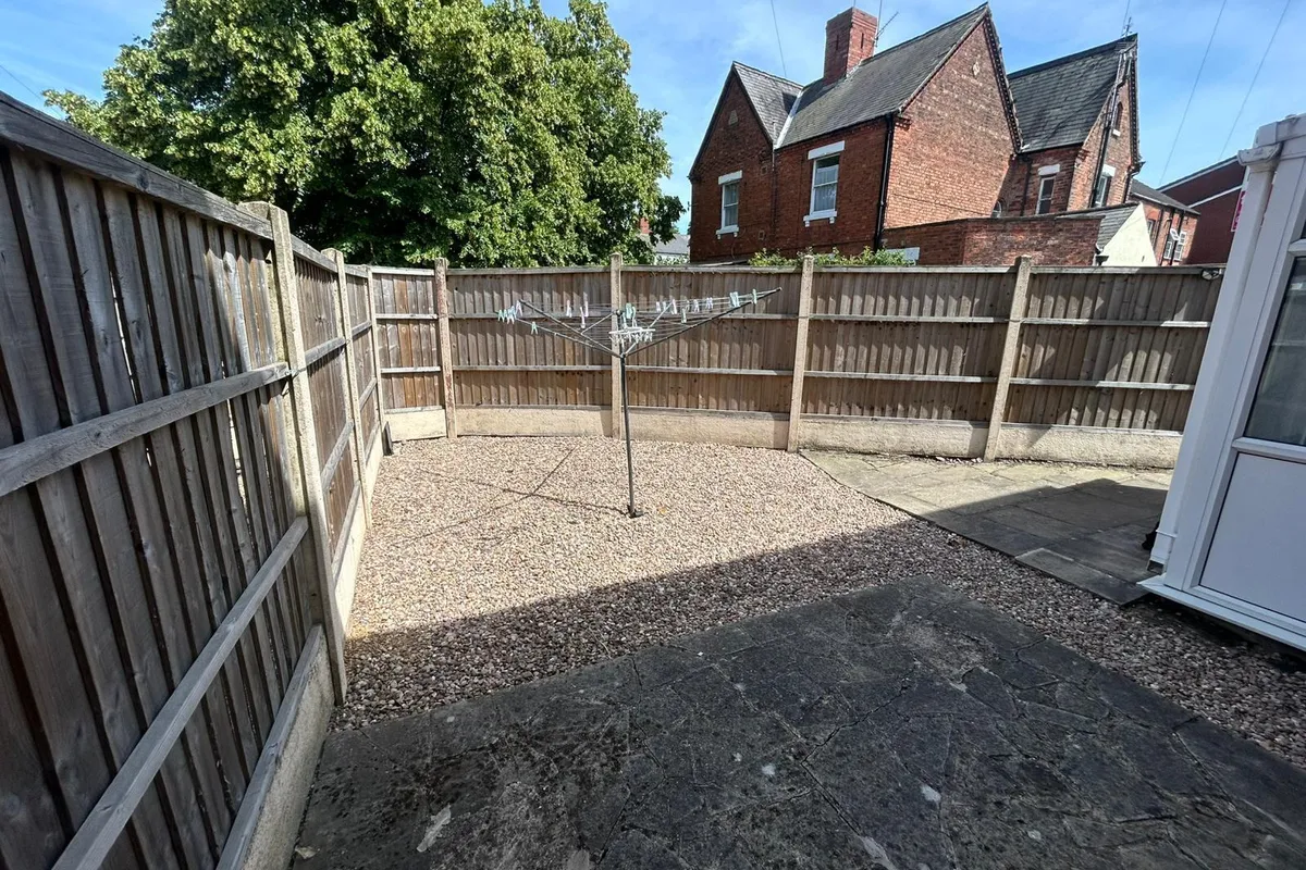 Flat Myrtle Street in Bassetlaw