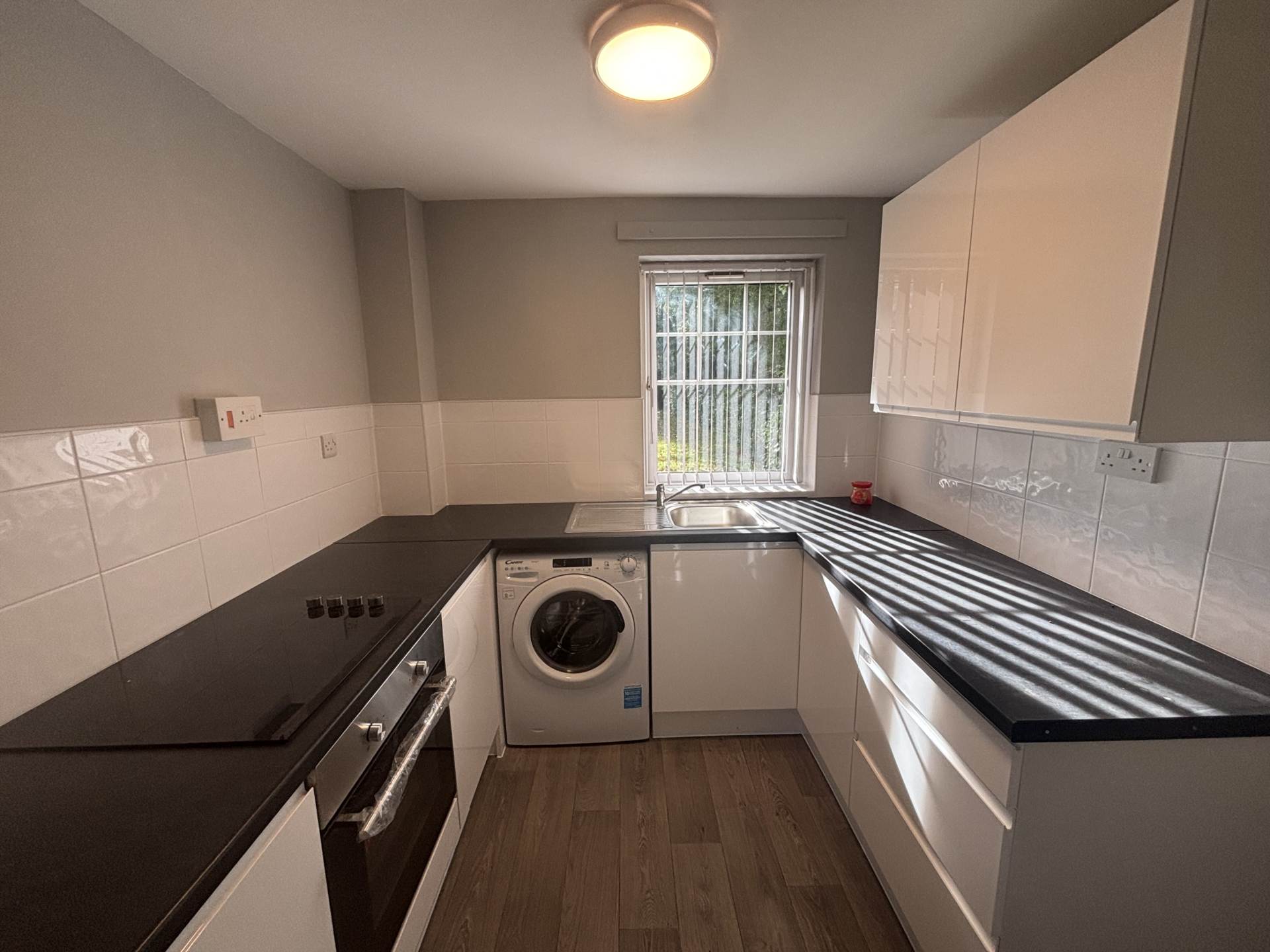 Flat Park View Court in Prestwich