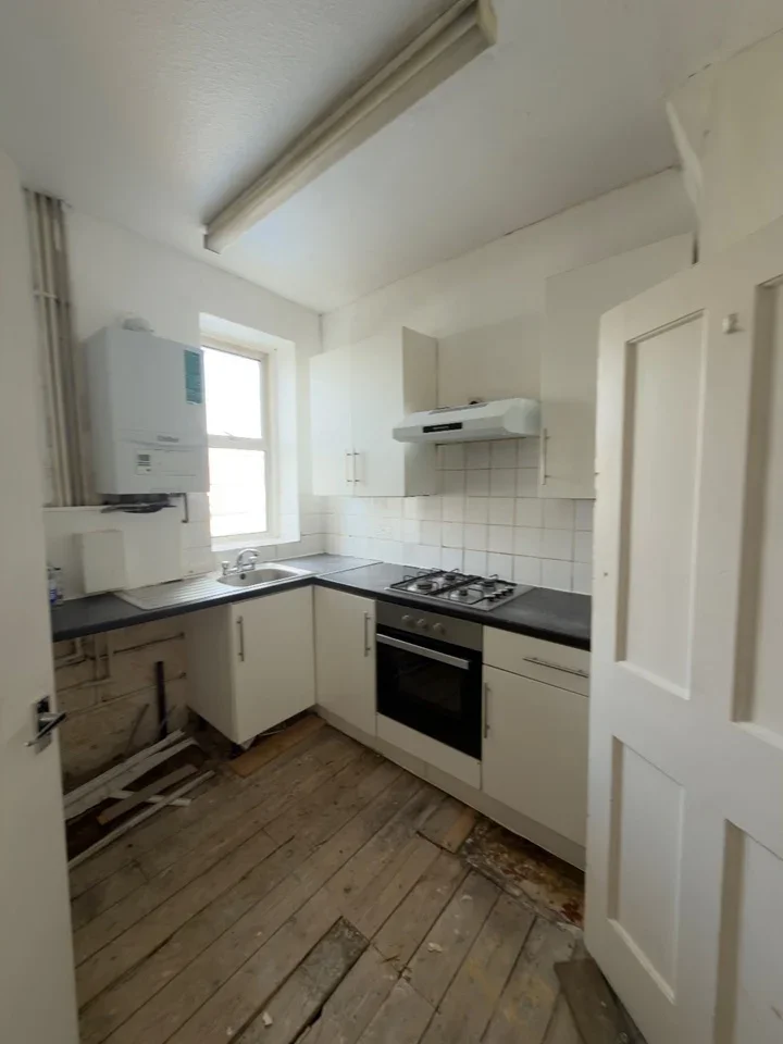 Flat Neasden Lane in Greater London