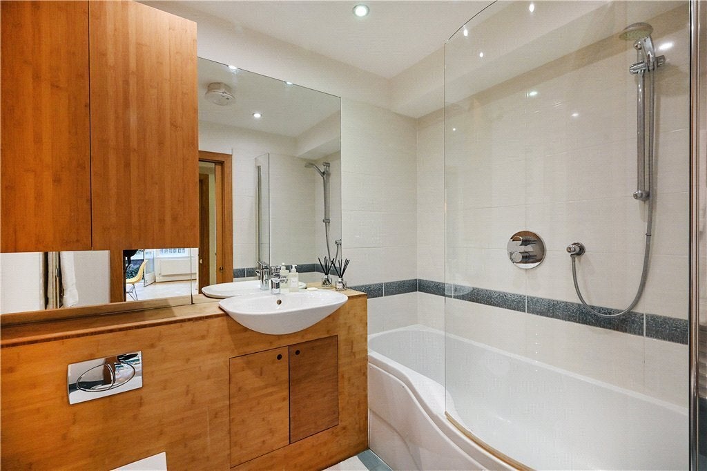 Flat Montagu Place in City of Westminster