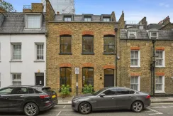 House Nottingham Place in City of Westminster