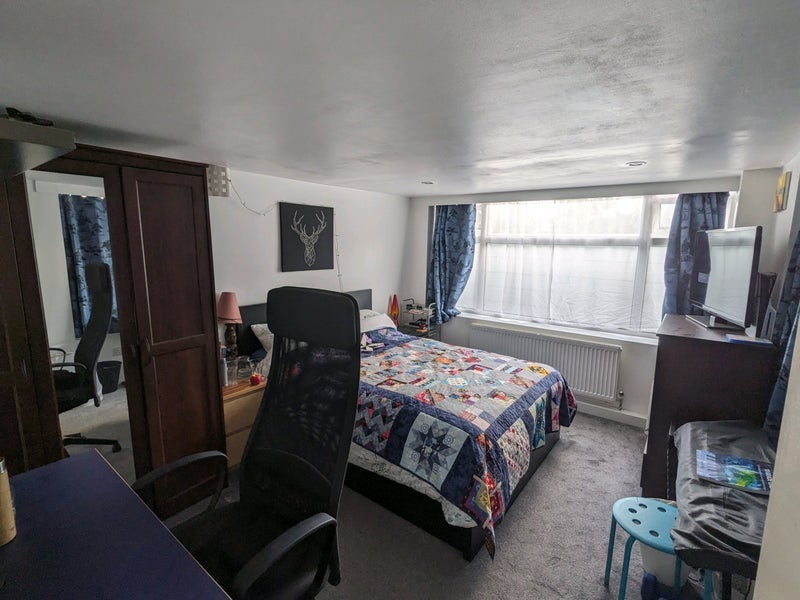 Room Daubeney Road in Greater London