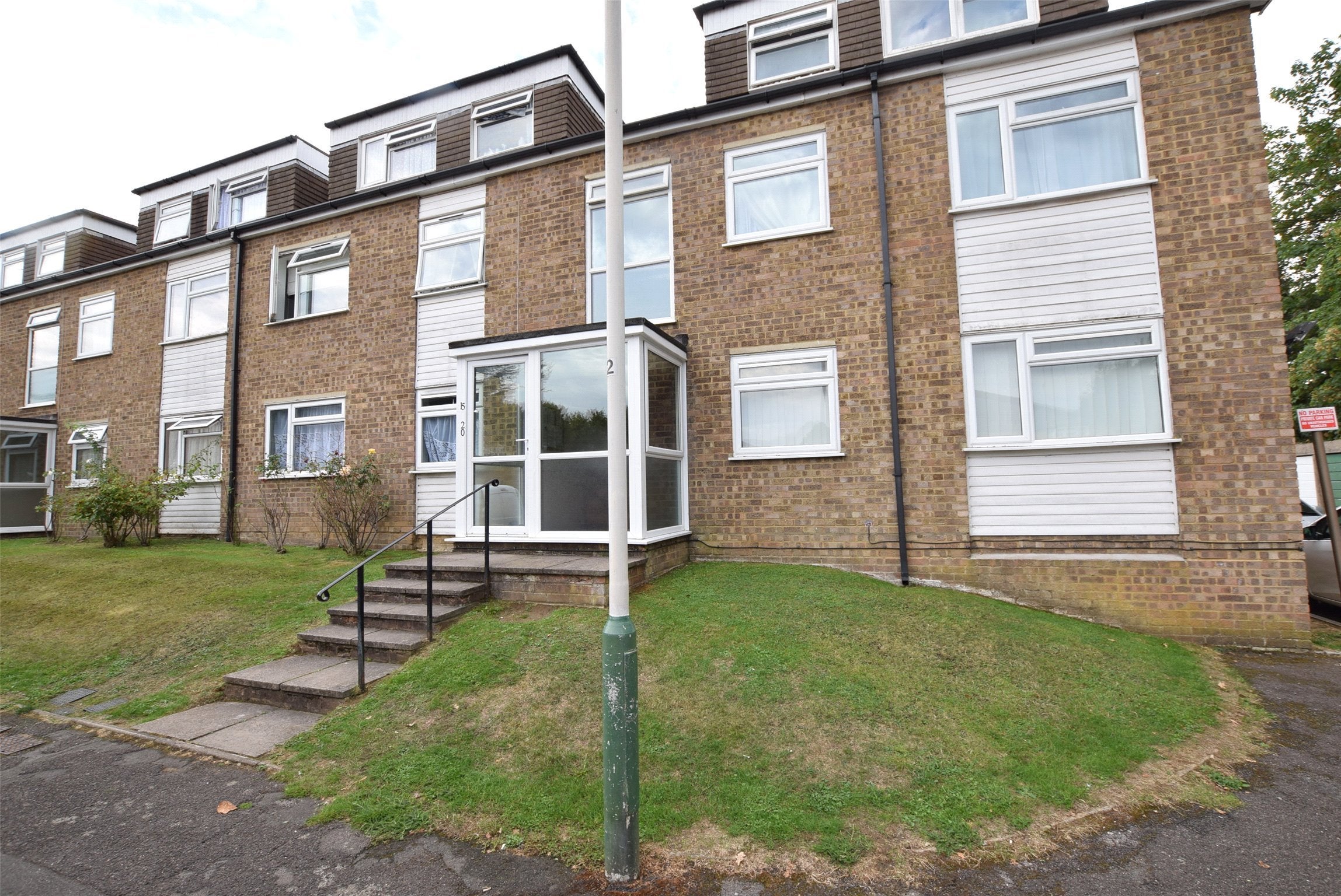 Flat Brentwood Road in Greater London