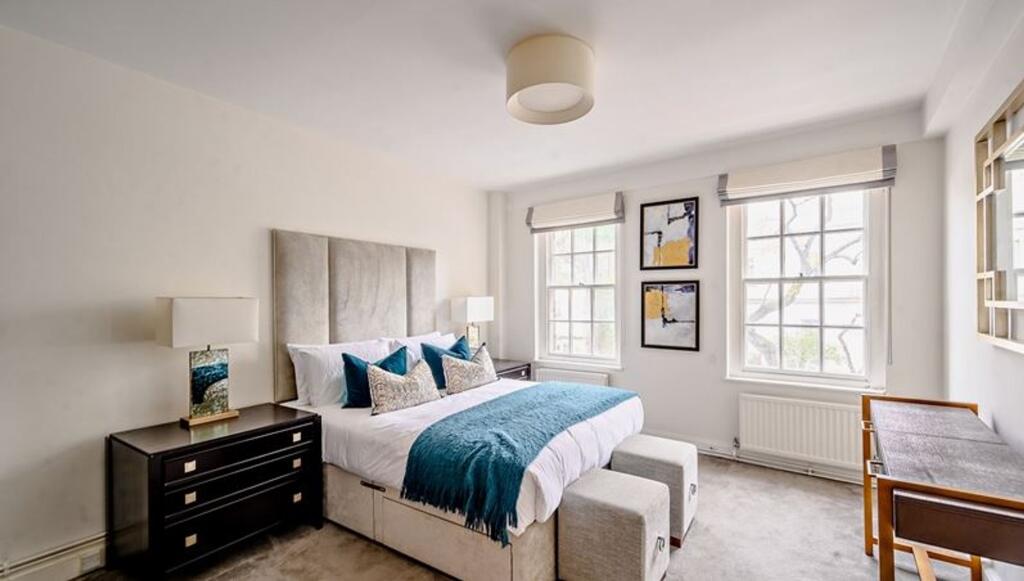 Flat Fulham Road in Greater London