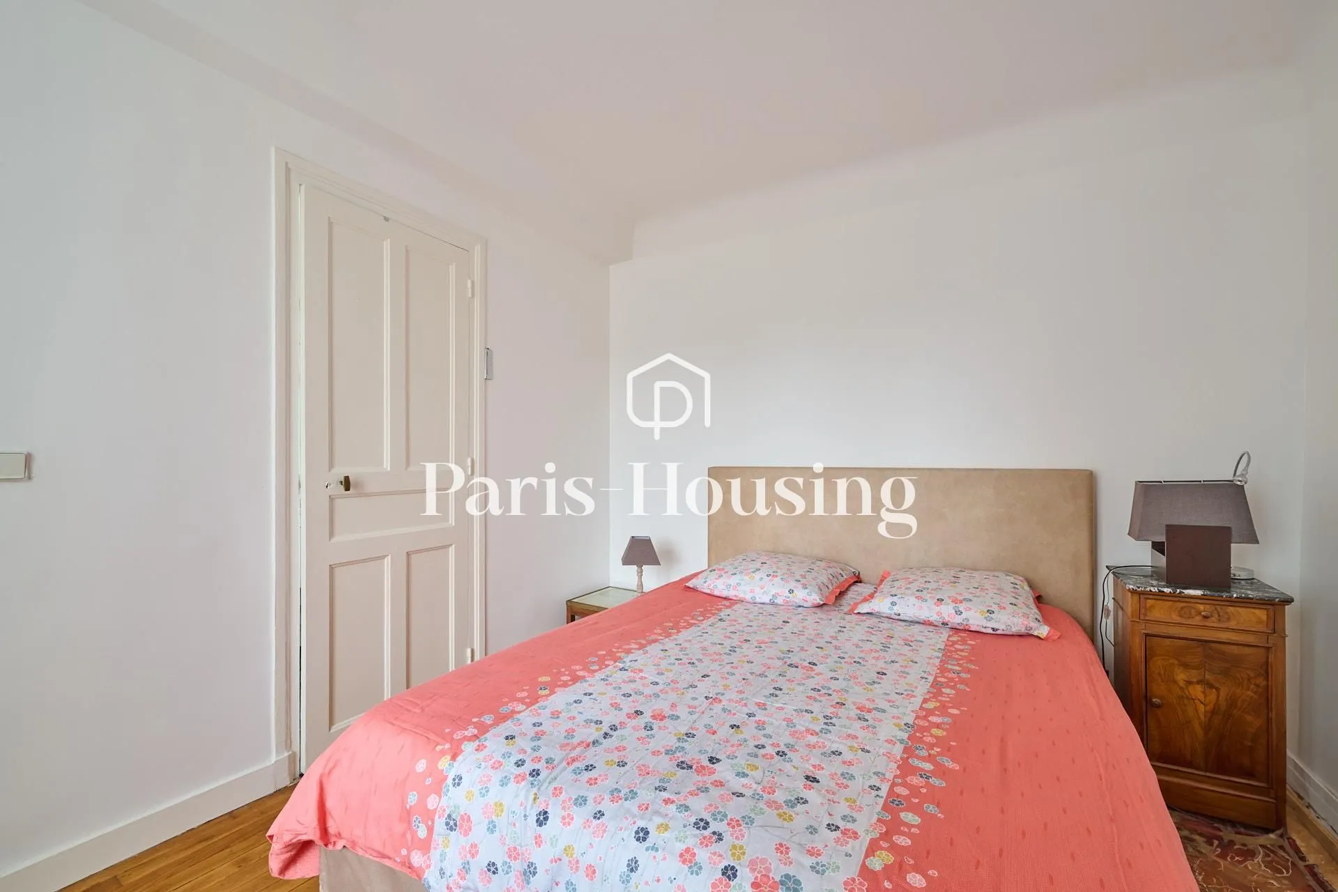 Appartement Rue Rousselet à Paris