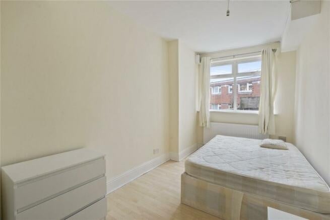 Flat Weedington Road in Greater London